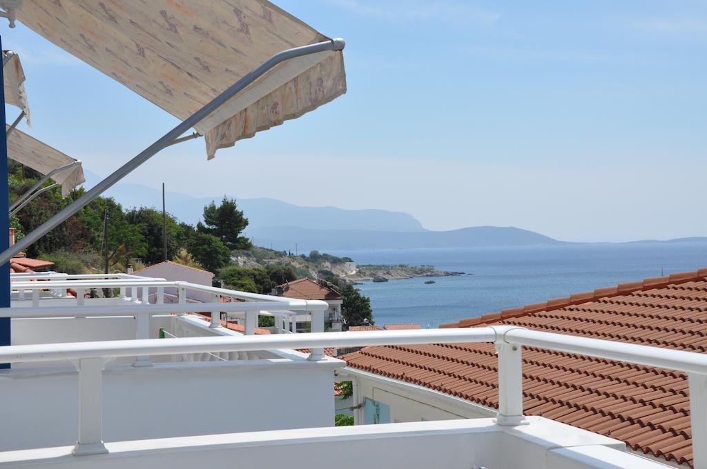 Remezzo Hotel & Studios Pythagoreio  Ruang foto