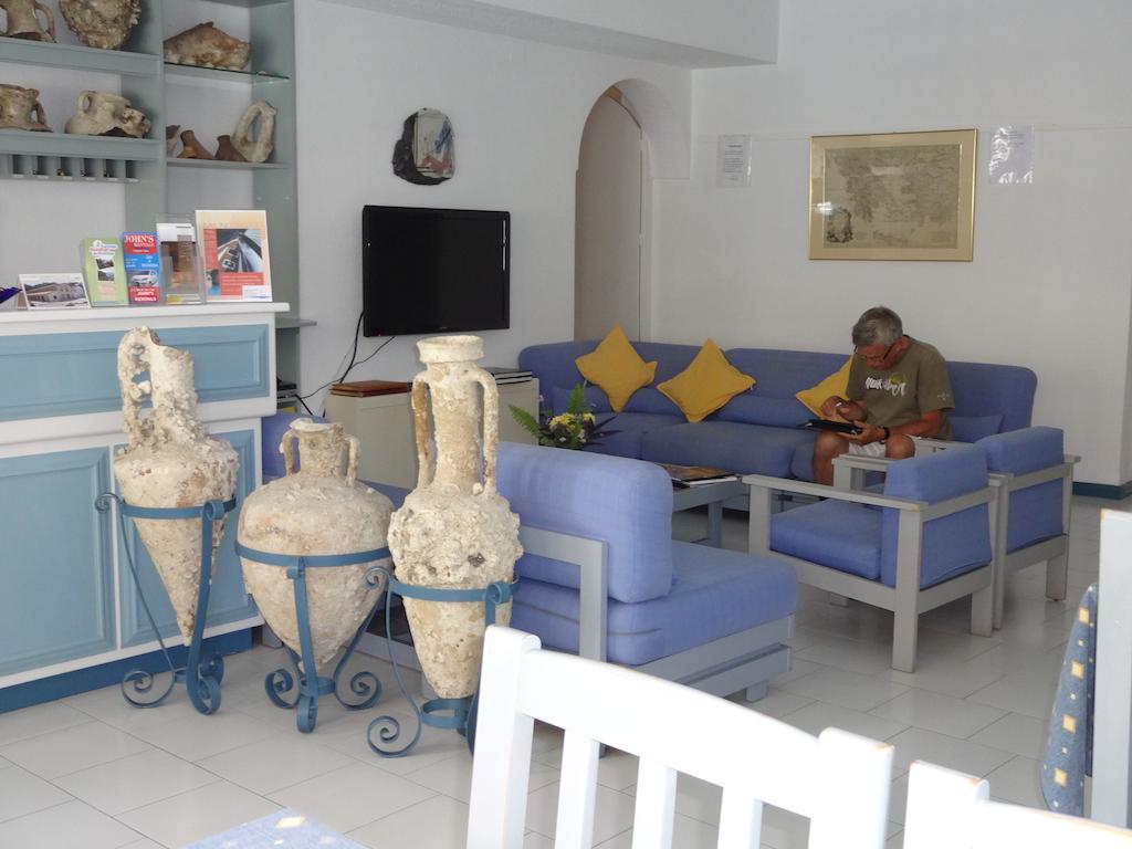 Remezzo Hotel & Studios Pythagoreio  Bagian luar foto