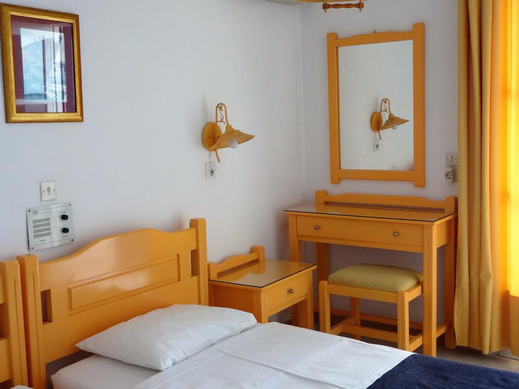Remezzo Hotel & Studios Pythagoreio  Bagian luar foto